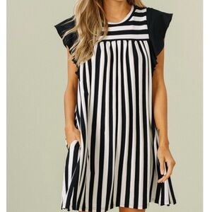 Women’s Cotton Blend Jersey Shift Dress size Small Black White Striped Oversize